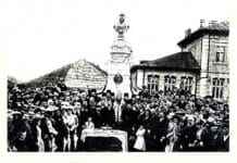 Fotografie rară cu inaugurarea Fântânii Simulescu în anul 1903